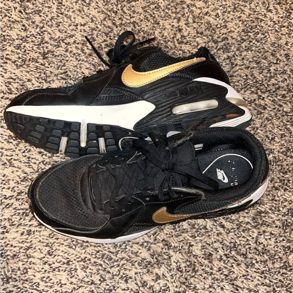 Nike Air Max Excee Black Metallic Gold Women’s Size 6.5